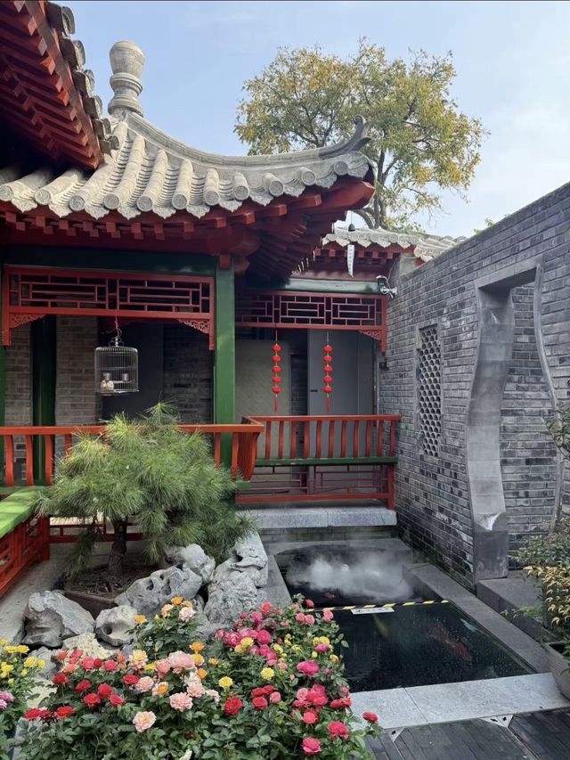 老北京胡同深處藏著嘅頂級奢華四合院！