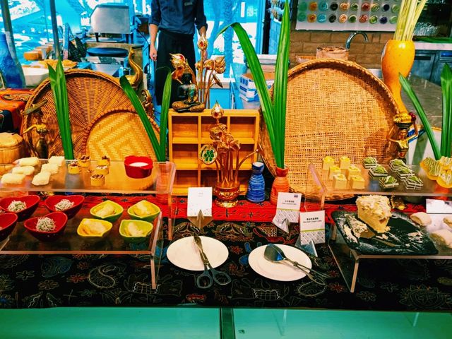Feast Like a Thai King: Shanghai's Best All-You-Can-Eat Thai Buffets