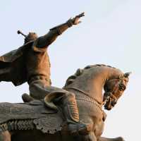 Statue & Square of Amir Temur, Tashkent 🇺🇿🗡️🏛️