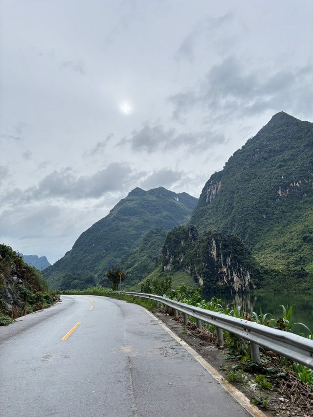 山水秘境凌雲