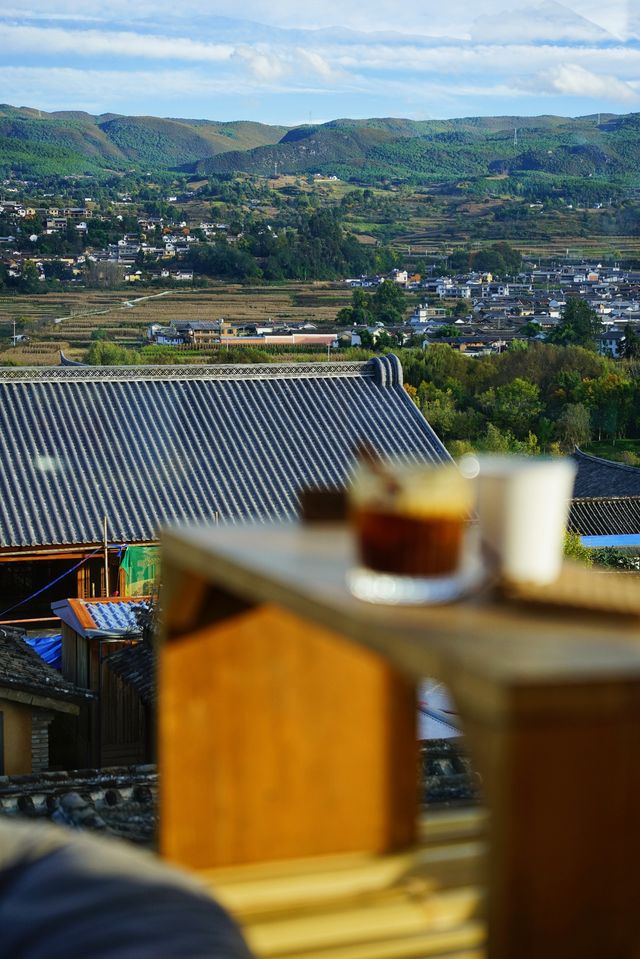 雲南旅行 | 去了沙溪家很出片的咖啡店