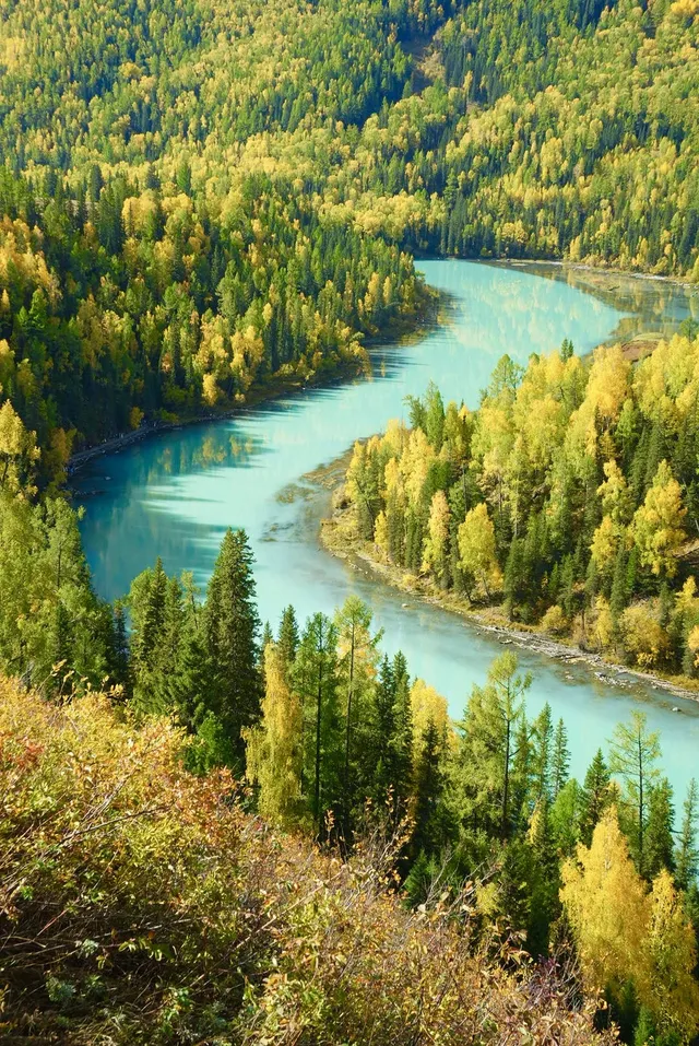 喀納斯湖 Kanas lake 天堂遺忘的地方 喀納斯湖 Kanas lake 天堂遺忘的地方