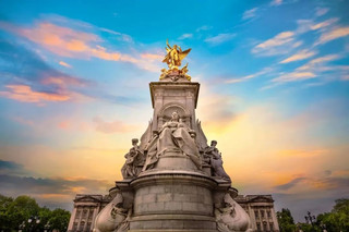 UK and Ireland 12-Day Itinerary with Unbeatable Value and Guide