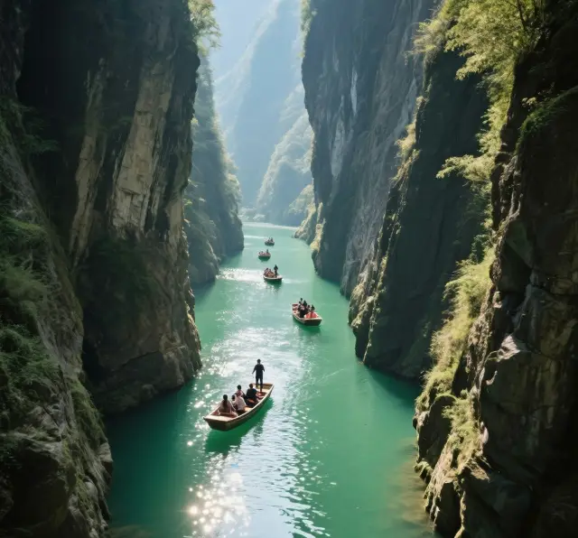 หุบเขาพิงซาน น้ำใสเหมือนล่องเรือกลางอากาศ