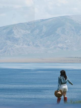 サイリム湖の夏、ワンクリックで絶景をアンロック