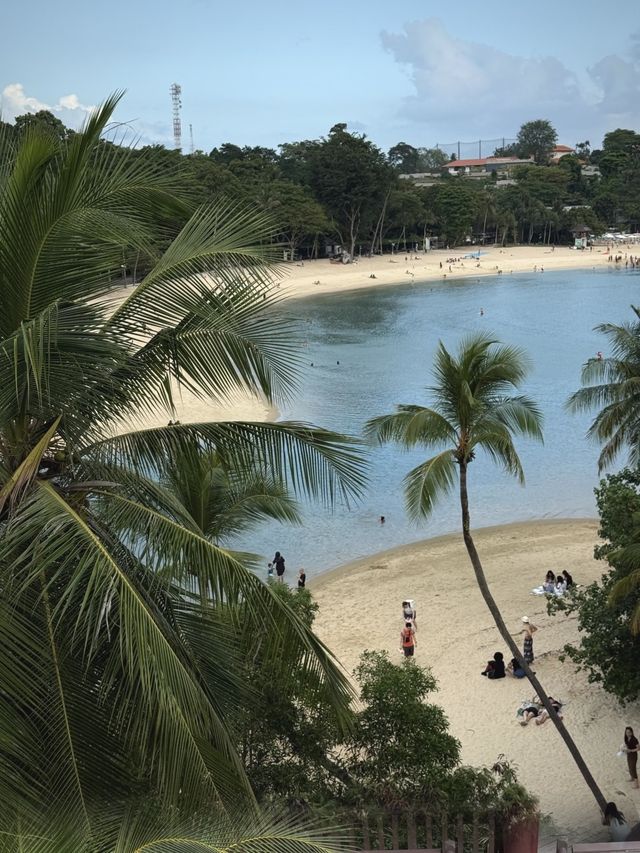 聖淘沙終極浪漫!在PalawanBeach遇見南洋夏
