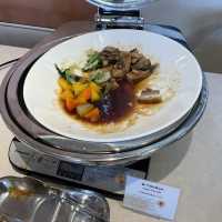 ゆいんちホテルのランチ『サンピア』
