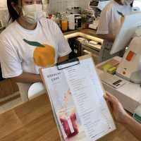 คาเฟ่ มินิมอล Orenchi cafe’