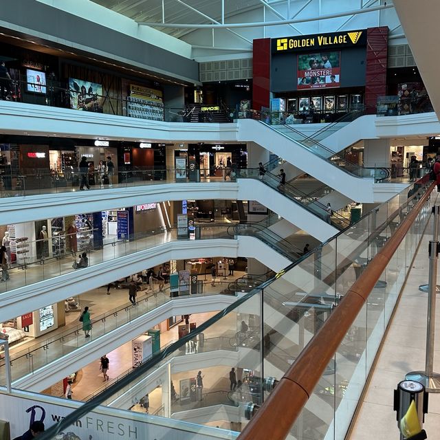 Plaza Singapura - Singapore