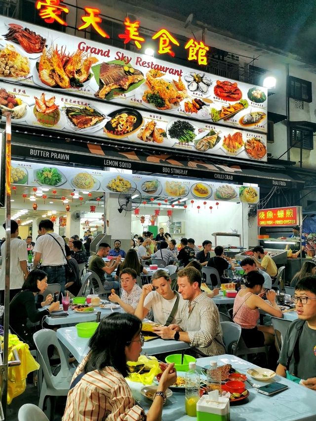 Jalan Alor, the Foodies' Paradise!