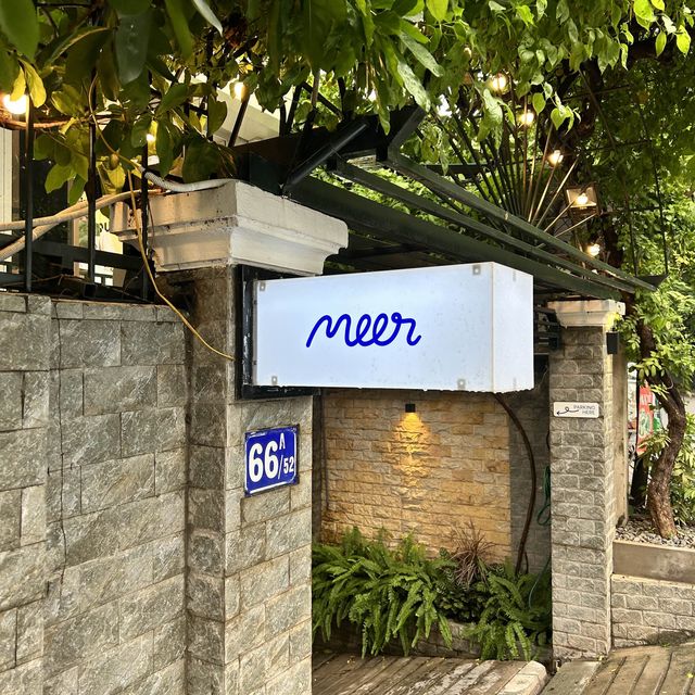 ☕️🌧️ MEER Coffee ฮานอย 🥐🥨