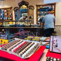 World-famous chocolate country !! 🍫