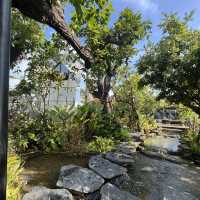 คาเฟ่อเมซอนที่ทั้งใหญ่เเละโคตรสวย