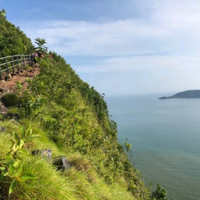 Bukit Keluang.. Great coastal scenery!