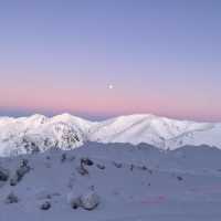 Stunning views on icy mountains 