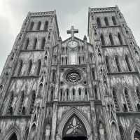  โบสถ์เซนต์โจเซฟ (St. Joseph Cathedral) ⛪️