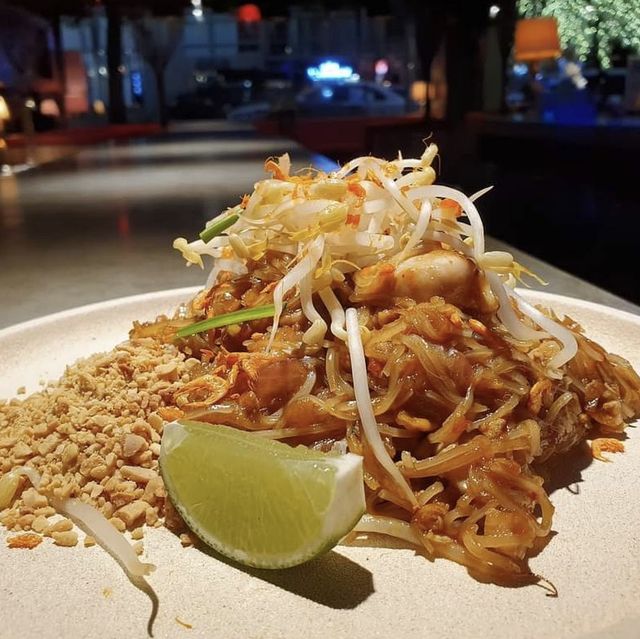 🇦🇺墨爾本最有氣氛的泰國餐廳-有音樂廳有美食環境氣氛超好