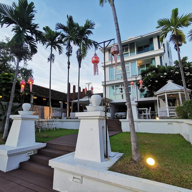 B2 Riverside Colonial Hotel เชียงใหม่📍