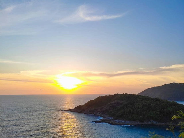 • แหลมพรมเทพ แลนด์มาร์คจังหวัดภูเก็ต 🏔️🏝️
