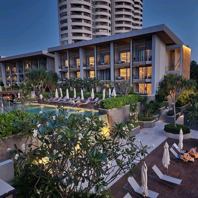 รีวิว โรงแรม Renaissance Pattaya Resort & Spa 
