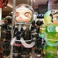 台北｜👩🏻‍🚀🧑🏻‍🚀👨🏻‍🚀無敵可愛的太空娃娃🫧📍 POP MART