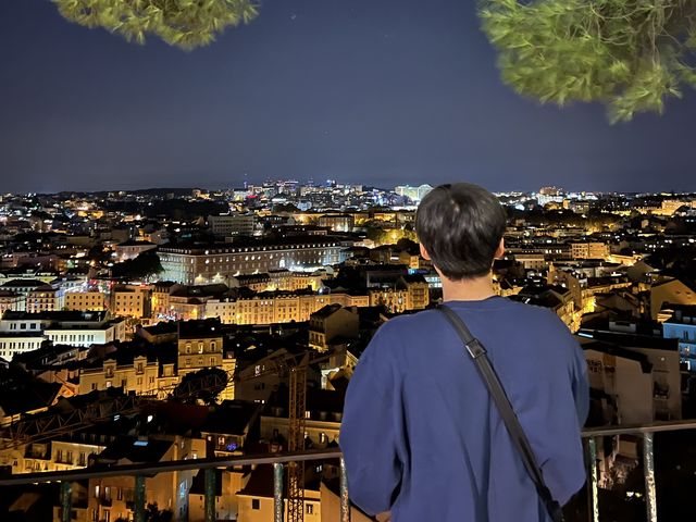 낭만 가득한 리스본의 아름다운 야경, 그라사 전망대🌙