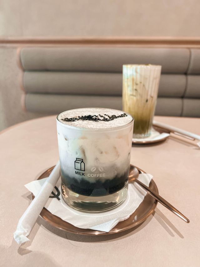 人氣梳乎厘pancake  山頂新分店！