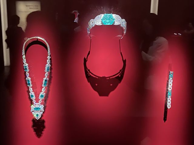 百樣玲瓏－卡地亞與女性珍寶展