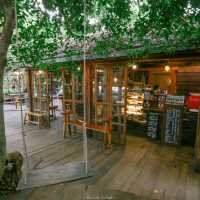 จิบกาแฟ นอนเปลในสวนป่า Skipper Garden สาขา 1
