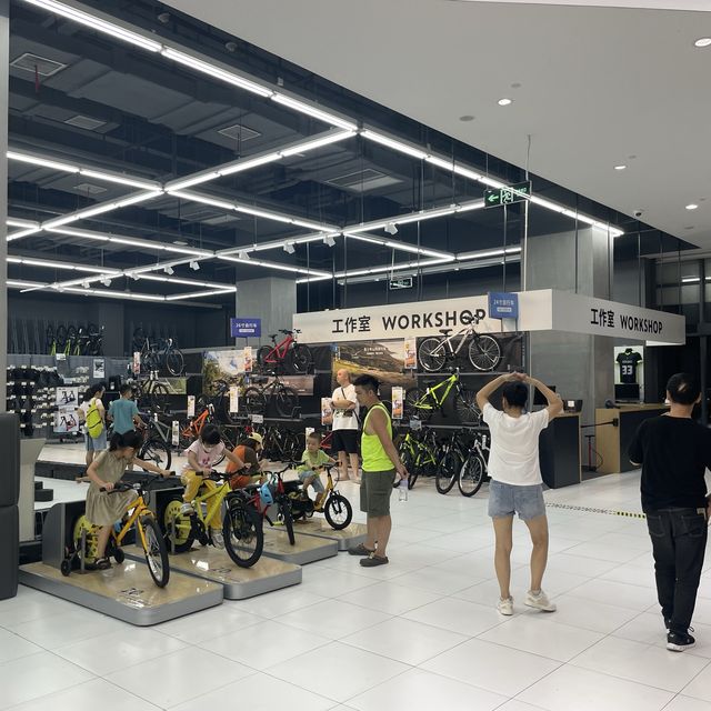 可能係全深圳最好逛嘅體育用品店🔥🔥🔥