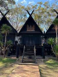 Baan Dam Museum: The Black House ♠️