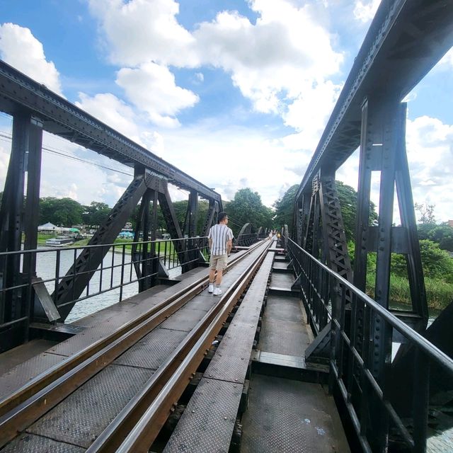 泰國北碧景點｜桂河大橋桂河大橋