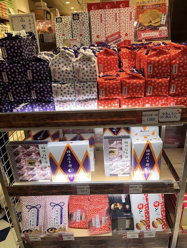 【東京駅】全国のお土産が集まる！私が必ず行くおすすめのお土産屋さん✨