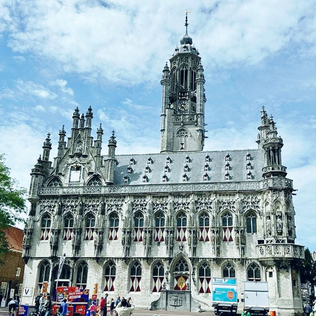 Entertaining Walk Through Antwerp