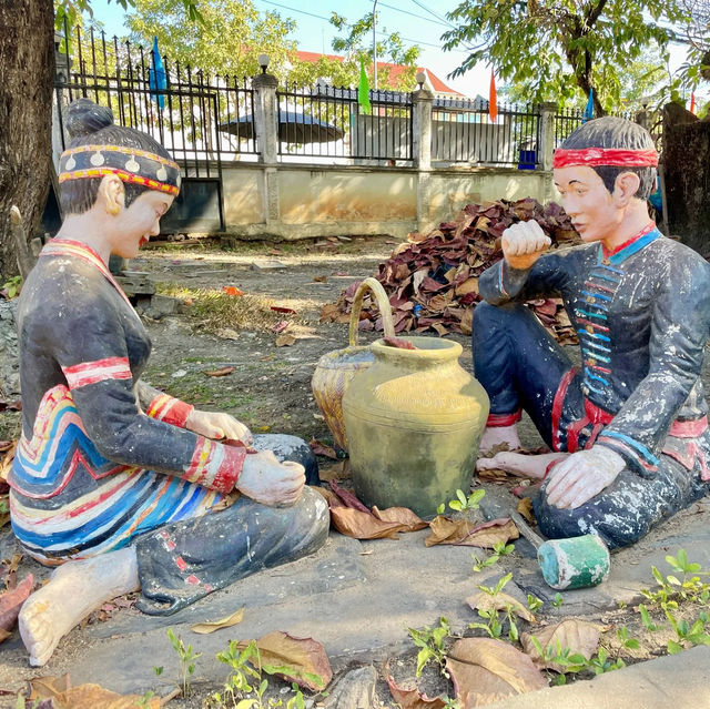 Vientiane Arts Oasis: Traditions Transformed