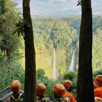 น้ำตกตาดฟาน (Tad Fane Waterfall) • ปากซอง ลาว