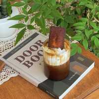 「hoyeon cafe」：文青風咖啡店，適合放鬆心情