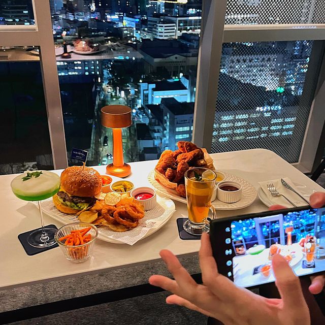 노보동 러버 맛있는 요리와 함께 #시즌한정칵테일 즐겼답니다💕