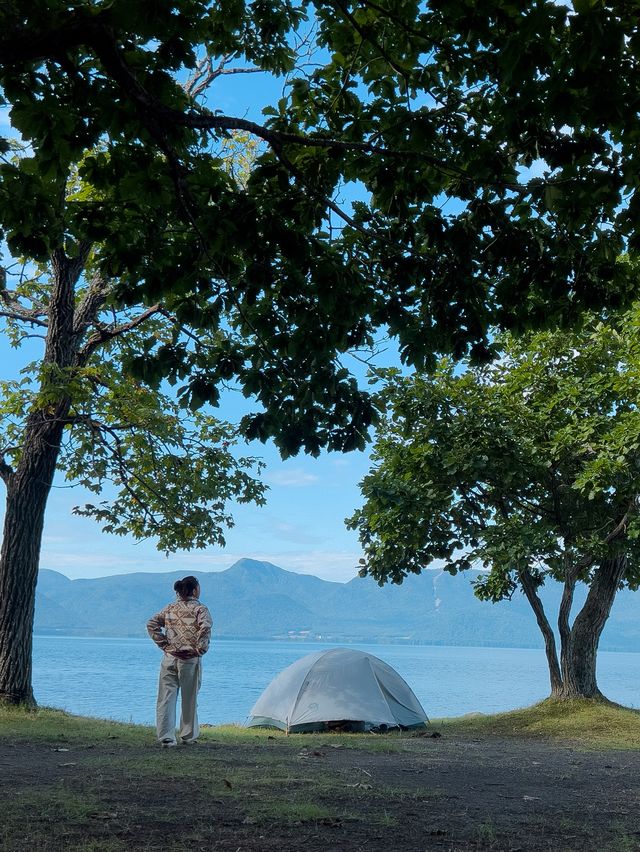 砂を掘ると温泉が出る　砂湯キャンプ場