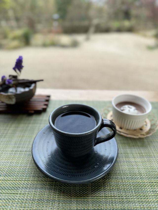 【福岡カフェ】枯山水を見ながらゆっくりとお食事しませんか？🌳