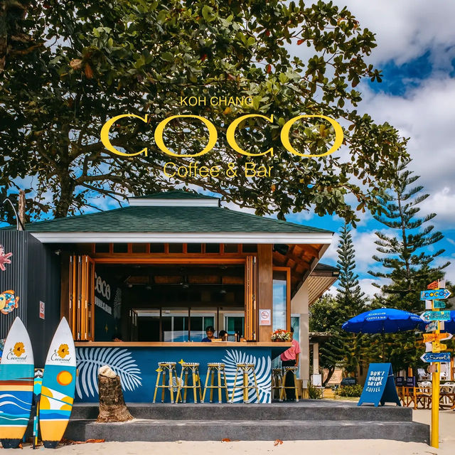 Coco Coffee & Bar คาเฟ่ออนเดอะบีช เกาะช้าง