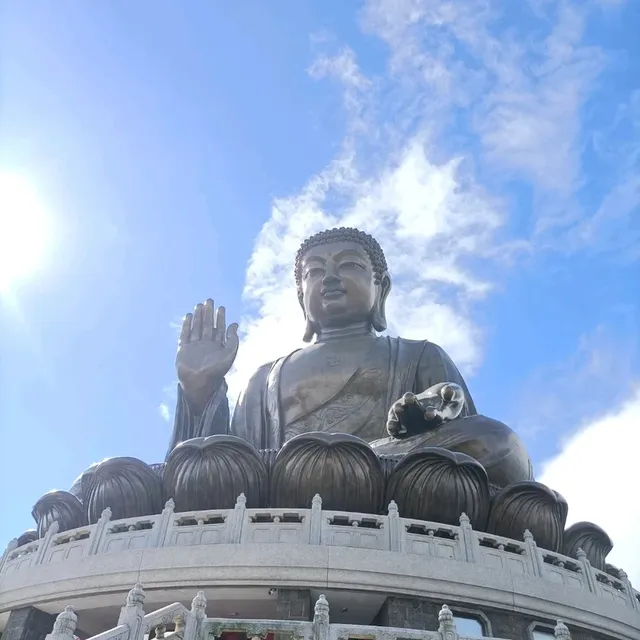 Discover Serenity:Journey to the Big Buddha