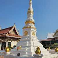 วัดโพธิ์ชัย (หลวงพ่อพระใส) พระอารามหลวง