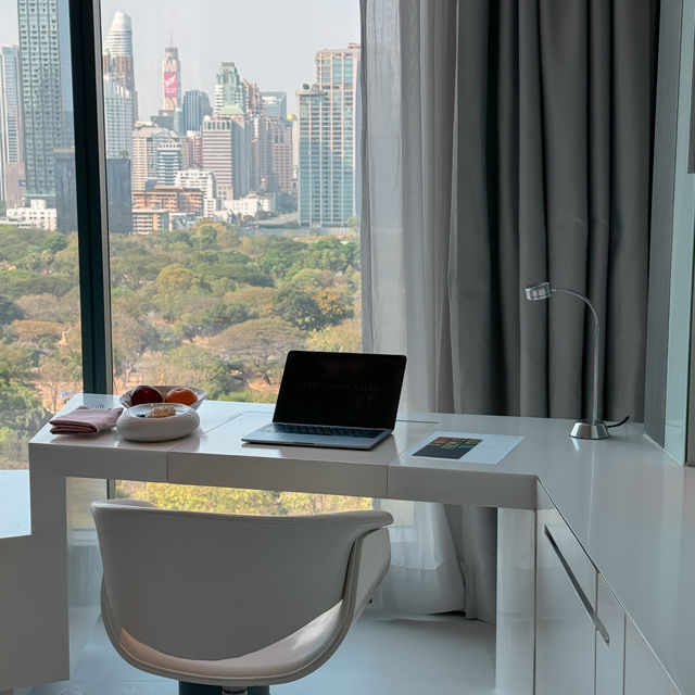 Staycation วิวสวนลุมปังสุดในกรุงเทพฯ