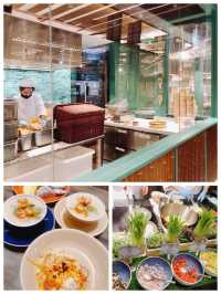 「The Grand Buffet」：澳門上葡京酒店內的豪華自助餐廳，享譽口碑