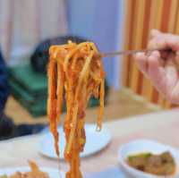 생선이 통째로 들어가는 옥돔지리와 아구찜이 유명한 서귀포 맛집 - 포항 아구찜