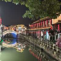 Wandered into Zhujiajiao ancient town 🛶