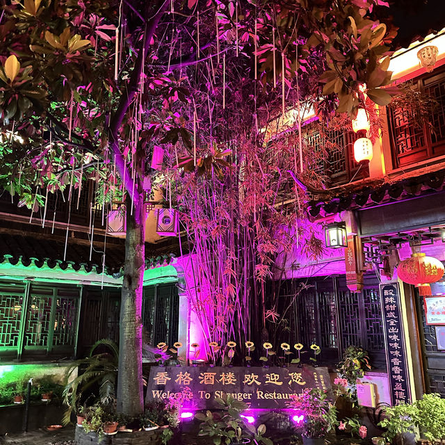 Stunning night lights at Tongli ancient town ✨