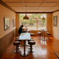 FUNKYDAK YOGYAKARTA | AMERICAN DINER CONCEPT IN YOGYAKARTA