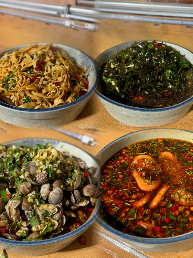 「¥168鮮切黃牛肉，潮汕毒藥生醃海鮮同生蠔自由喇！唔食蠔可選更便宜的¥138」